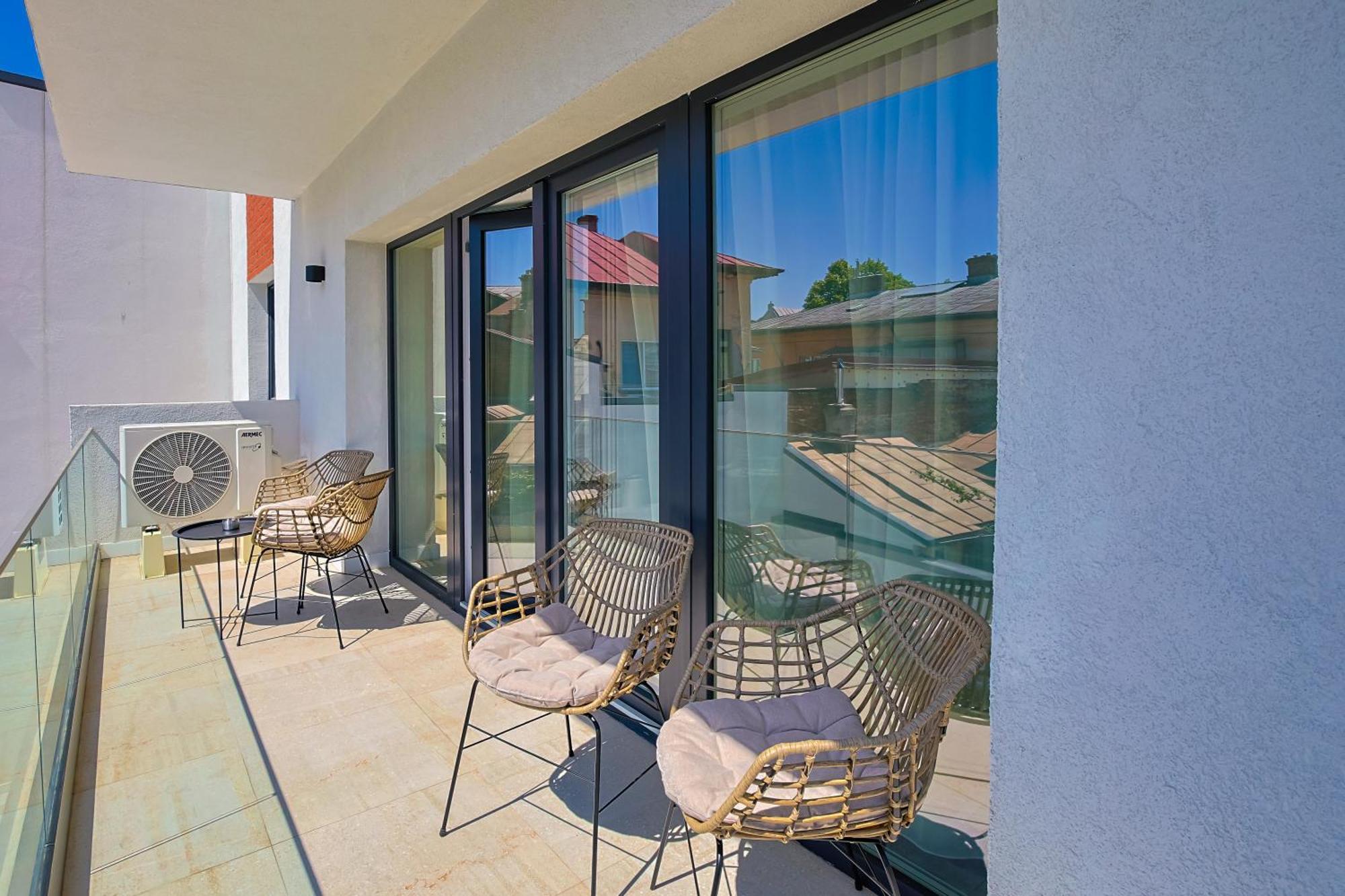 Nova New Boutique Building With Terrace And Private Parking *